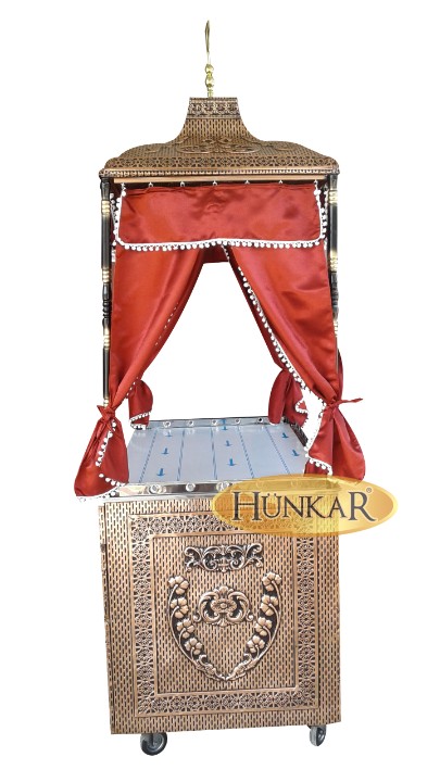 KAHVECİ GÜZELİ 120 cm BAKIR PERDELİ ARABALI