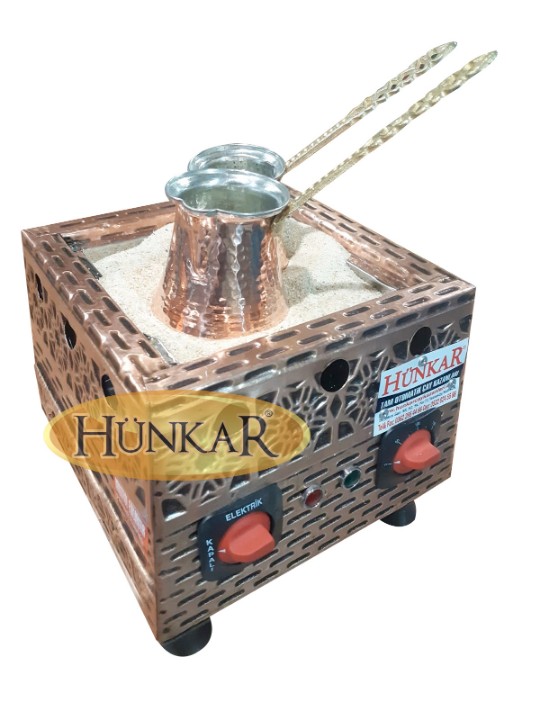 BAKIR İŞLEMELİ ELEKTRİKLİ BAKIR CEZVELİ KUMDA KAHVE 25X25X22 CM KÜÇÜK EBATLI